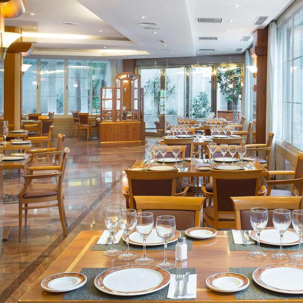 Vp Jardin De Tres Cantos Restaurant photo